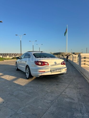 Volkswagen Passat CC-4