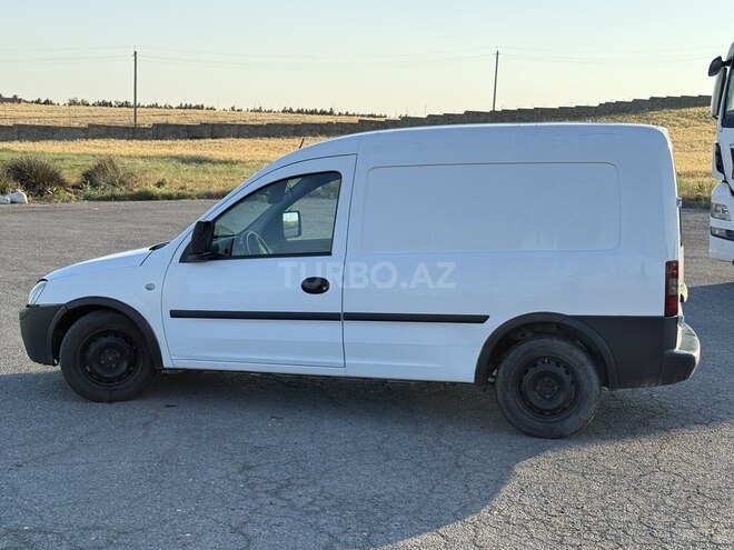 Opel Combo-4