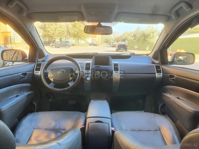 Toyota Prius-10