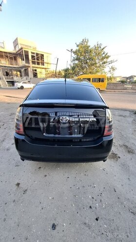 Toyota Prius-2
