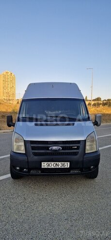 Ford Transit-1