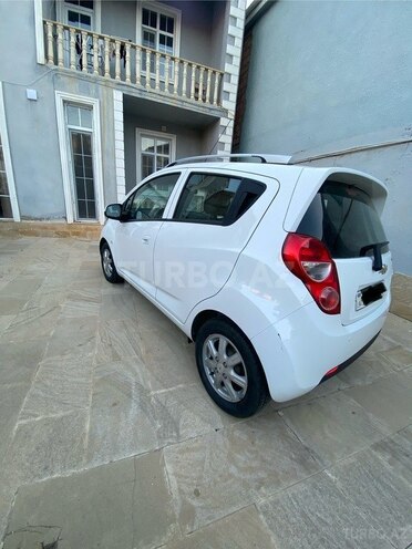 Chevrolet Spark-4
