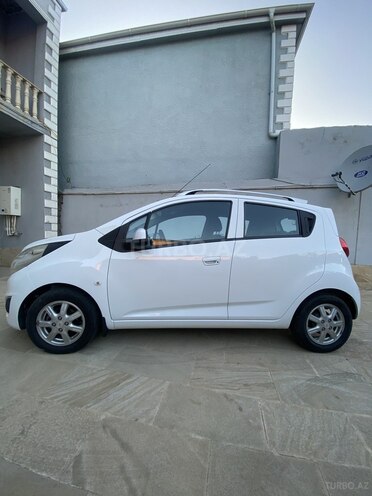 Chevrolet Spark-5
