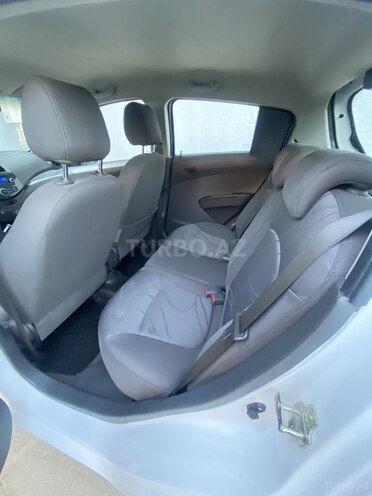 Chevrolet Spark-7