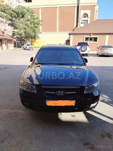Hyundai Sonata-1