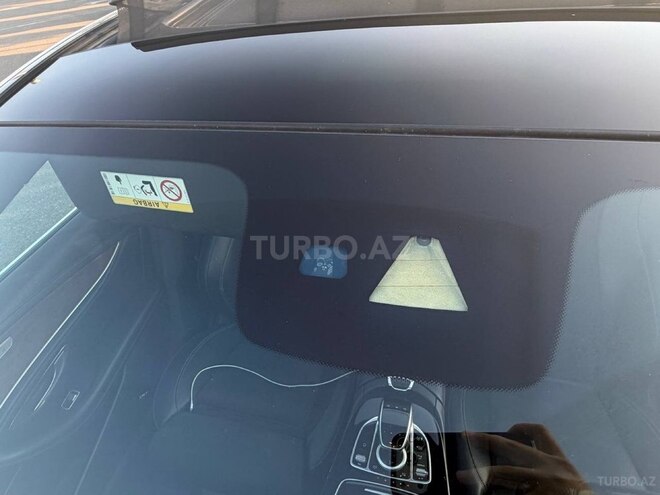 Mercedes E 200-10