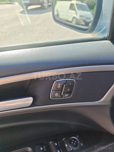 Ford Fusion (North America)-11