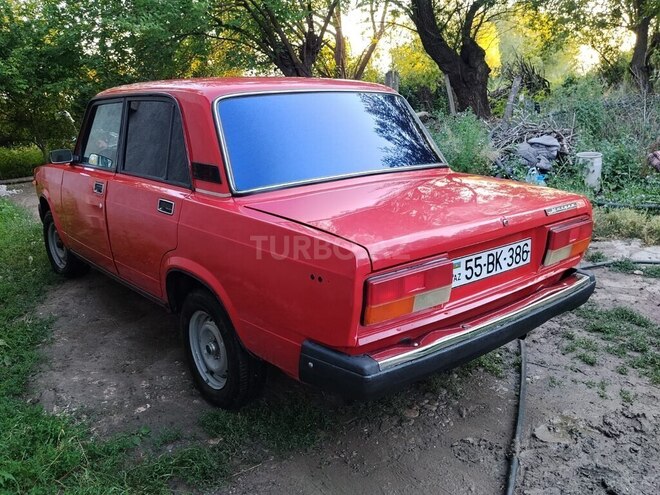 LADA (VAZ) 2107-2