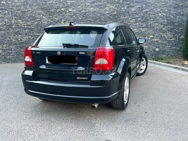 Dodge Caliber-10