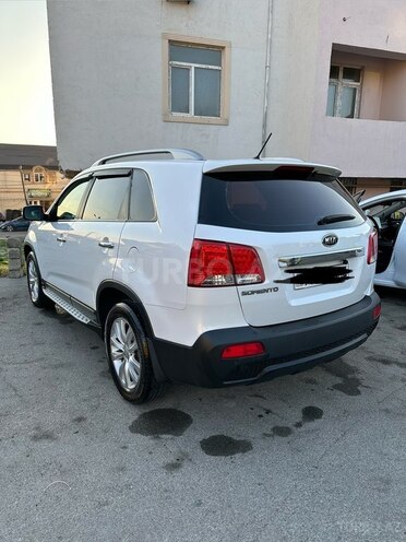 Kia Sorento-2