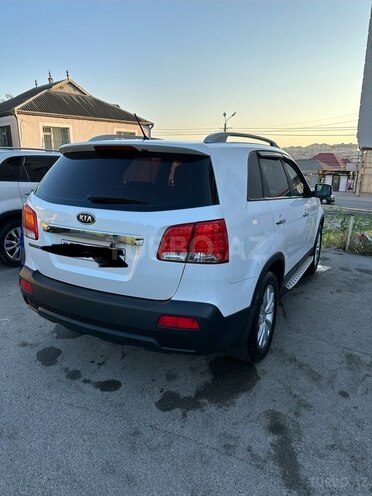 Kia Sorento-3