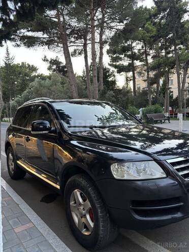 Volkswagen Touareg-2