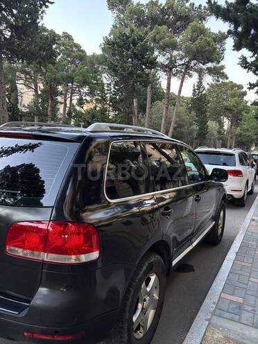 Volkswagen Touareg-5
