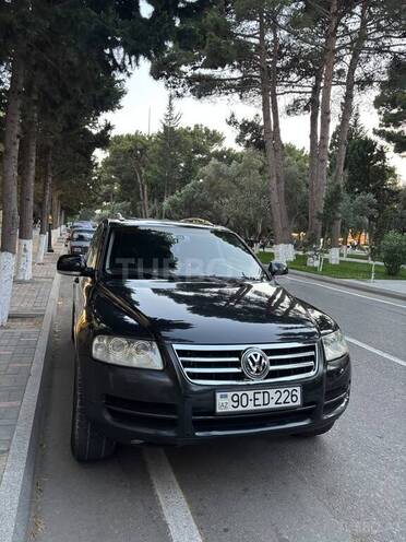 Volkswagen Touareg-1