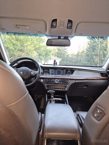 Kia K7-10