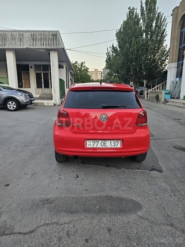 Volkswagen Polo-2
