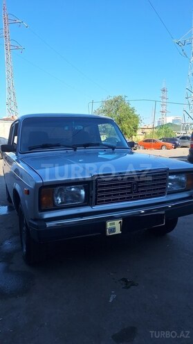 LADA (VAZ) 2107-1