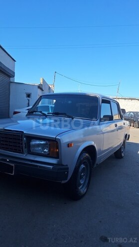 LADA (VAZ) 2107-4
