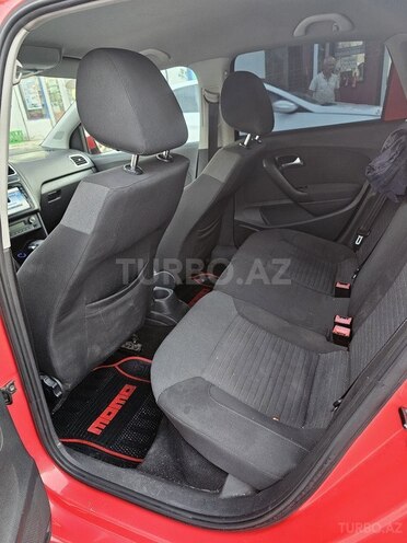 Volkswagen Polo-4