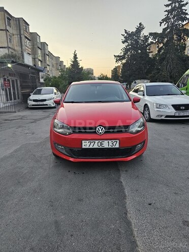 Volkswagen Polo-1