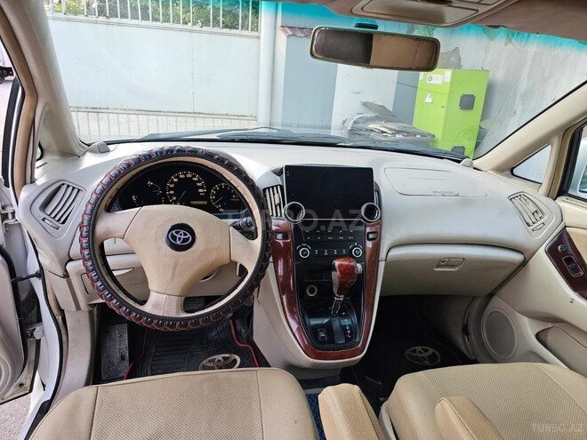 Toyota Harrier-7