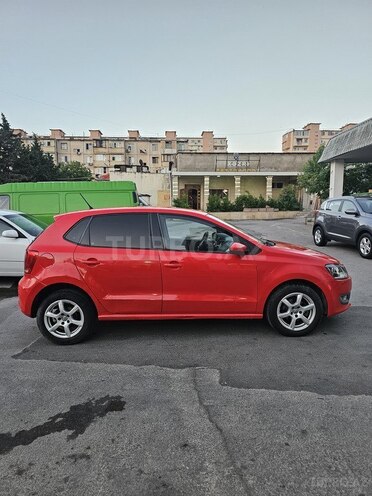 Volkswagen Polo-8