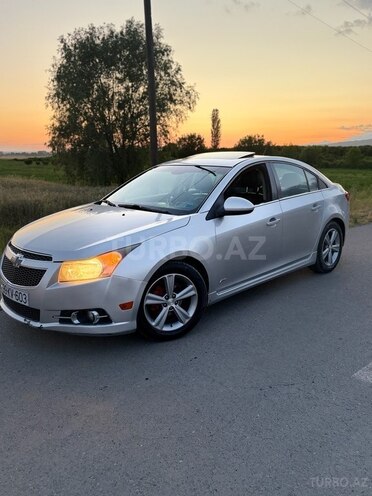 Chevrolet Cruze-1