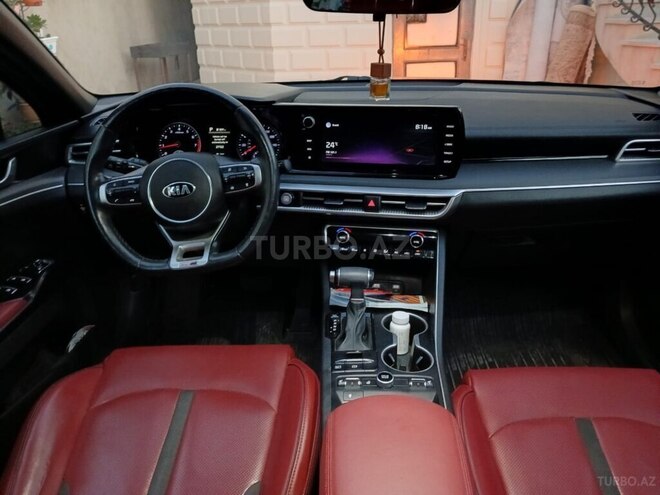 Kia K5-7