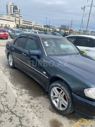Mercedes C 240-13