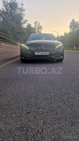 Mercedes C 300-1