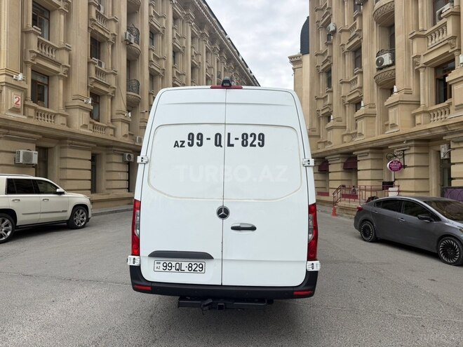 Mercedes Sprinter 319-2