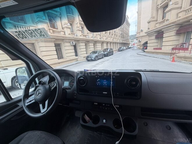Mercedes Sprinter 319-3