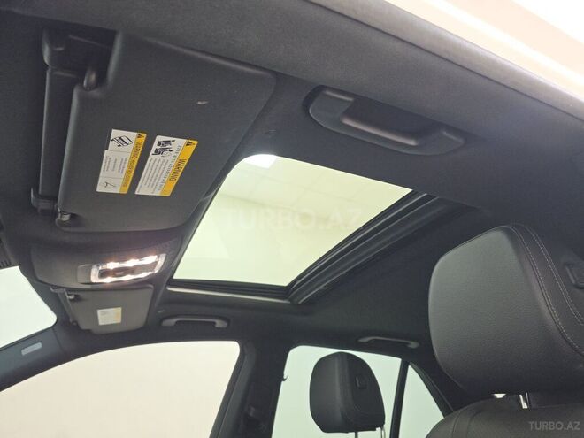 Mercedes GLE 350-11