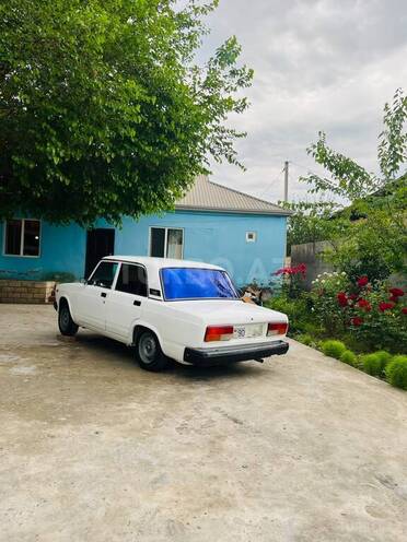 LADA (VAZ) 2107-11