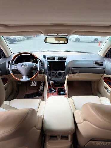 Lexus GS 300-12
