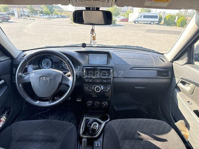 LADA (VAZ) Priora-11