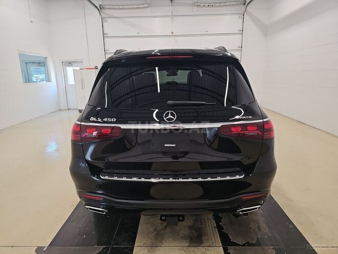 Mercedes GLS 450 4MATIC-4