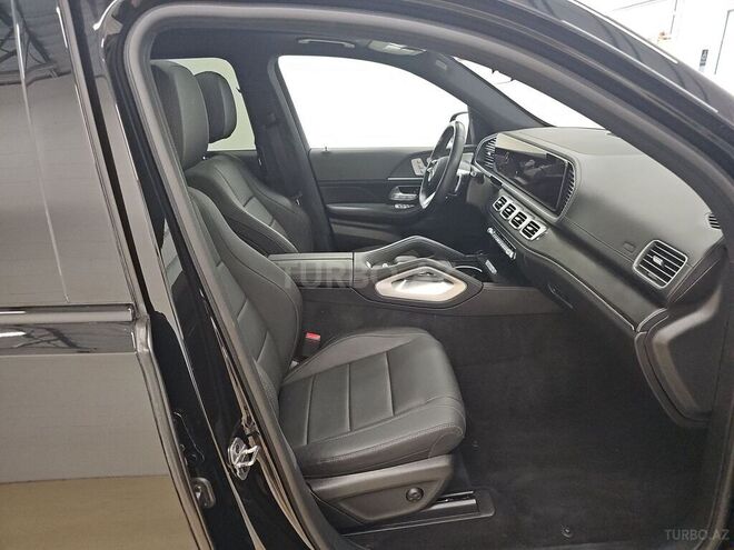 Mercedes GLS 450 4MATIC-9