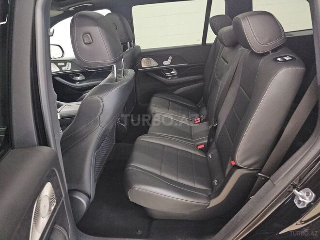 Mercedes GLS 450 4MATIC-10