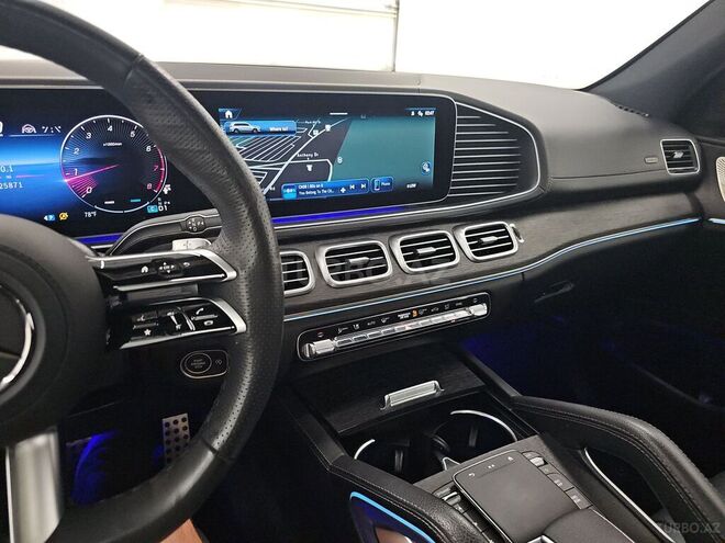 Mercedes GLS 450 4MATIC-8