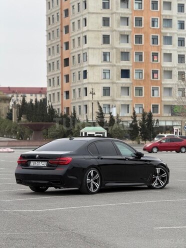 BMW 740-3