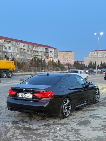 BMW 740-5