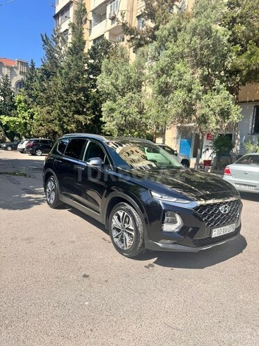 Hyundai Santa Fe-5