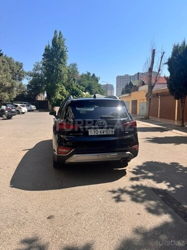 Hyundai Santa Fe-6