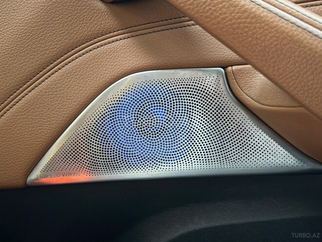 BMW 530-16