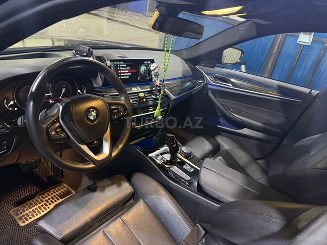 BMW 530-5