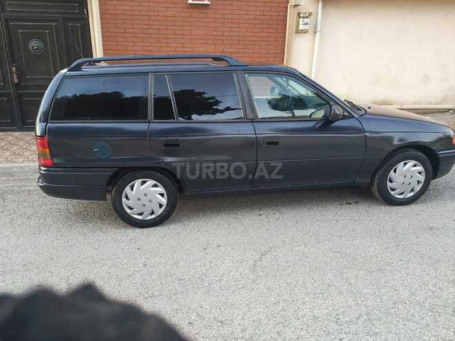 Opel Astra-3