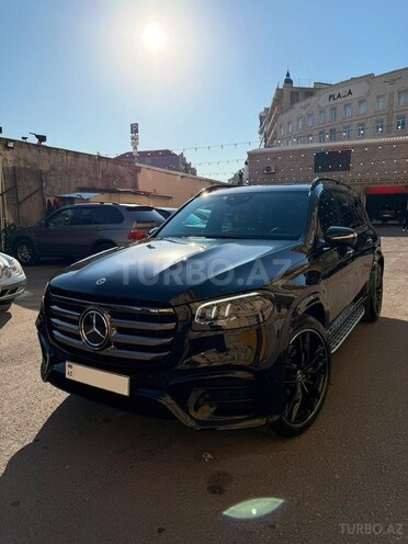 Mercedes GLS 450 4MATIC-3