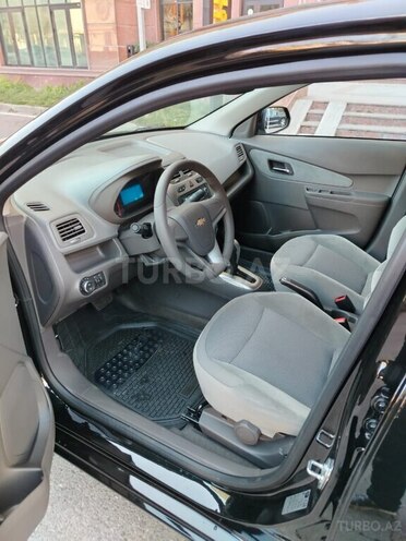 Chevrolet Cobalt-8