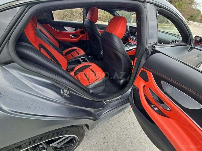 Mercedes AMG GT 53 4MATIC+-12